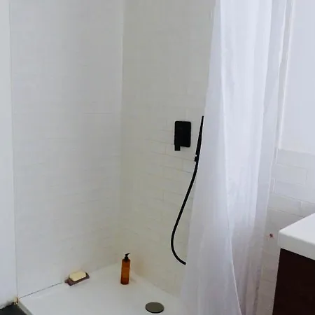 Terrasse De Bagatelle *